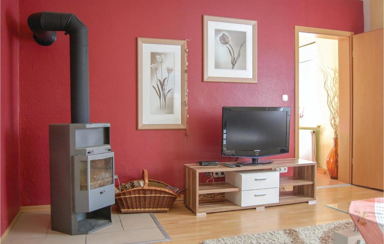 Awesome Apartment In Rostock With Wifi Extérieur photo